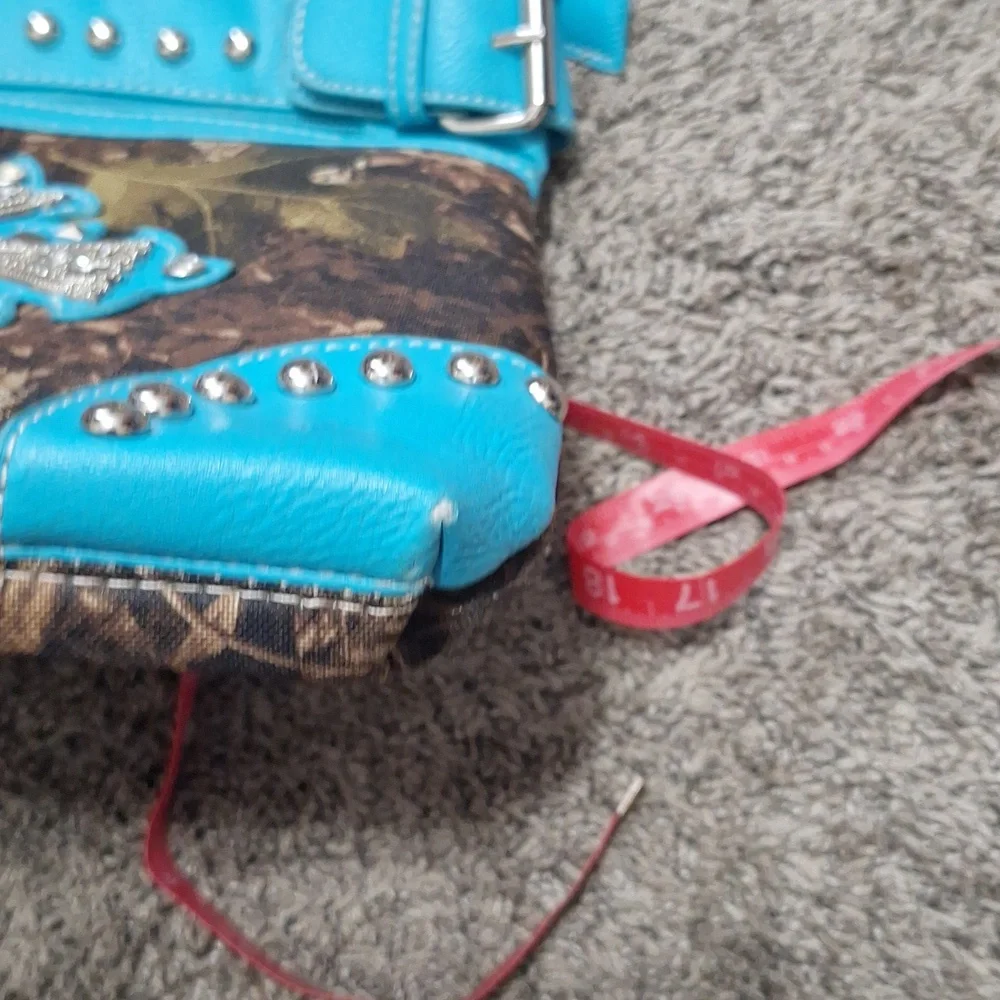 Faux leather and camouflage canvas studded rhinestone crossbody bag - teal/green
